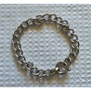 Napier Stamped Silver Tone Ribbed Chain Bracelet 7 1/2"